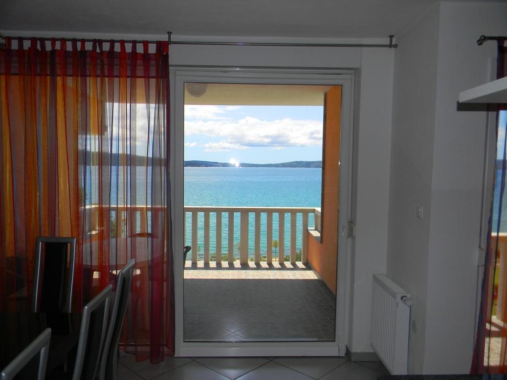 Apartment Luxury Cream Kaštela Zimmer foto