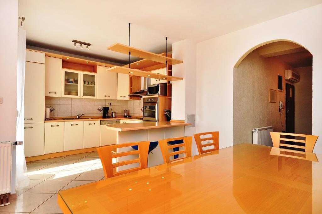 Apartment Luxury Cream Kaštela Zimmer foto
